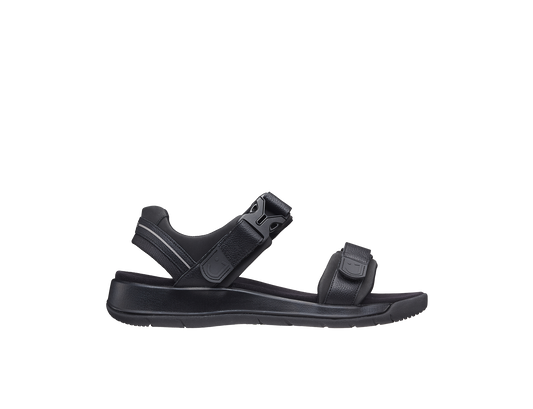 Capri III Black