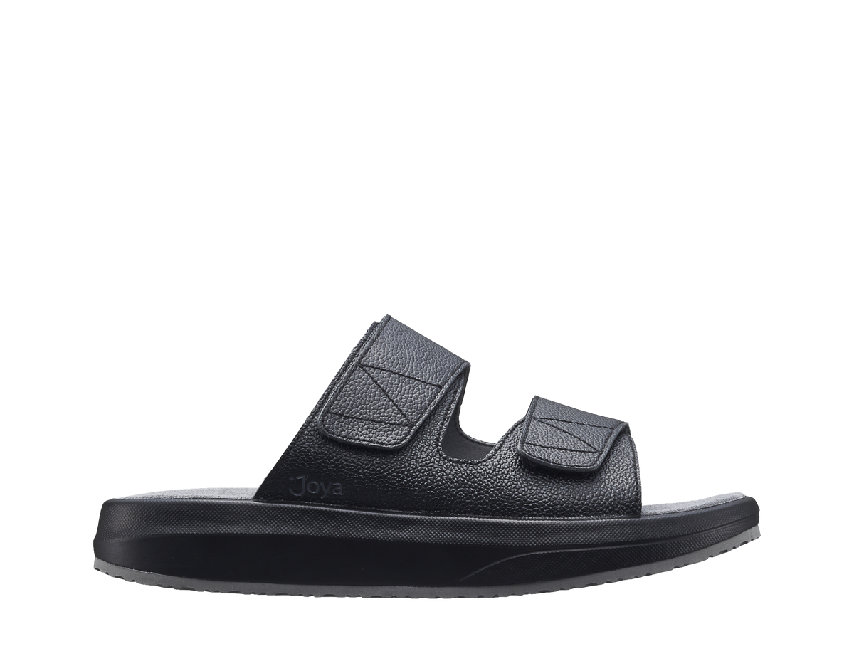 Max III Black